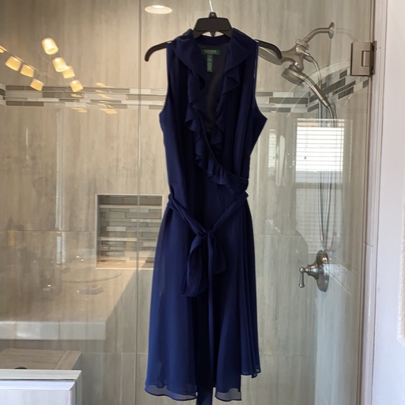 Ruffle Wrap Dress 👗 - Picture 8 of 12